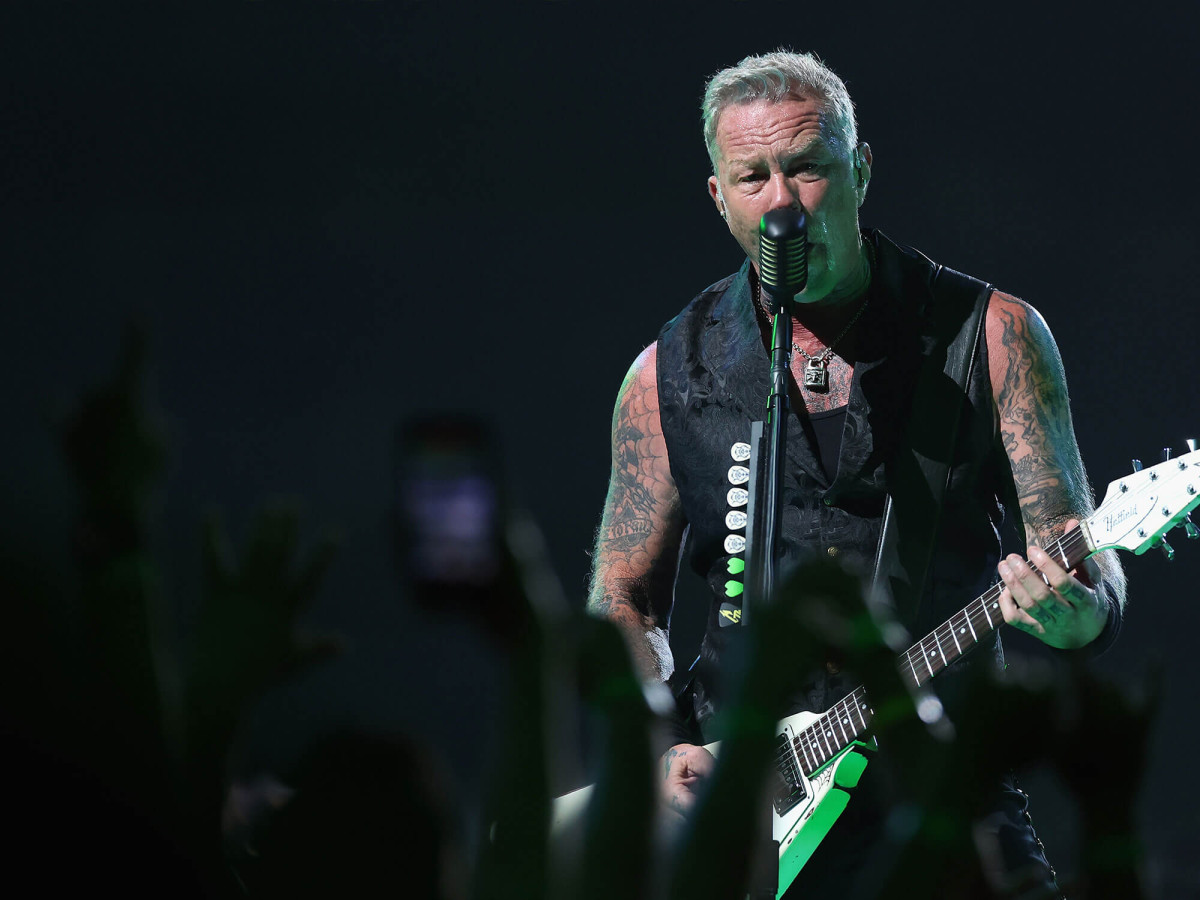 1749479584.5866VjtpbAELEKJames-Hetfield2000x1500.jpg