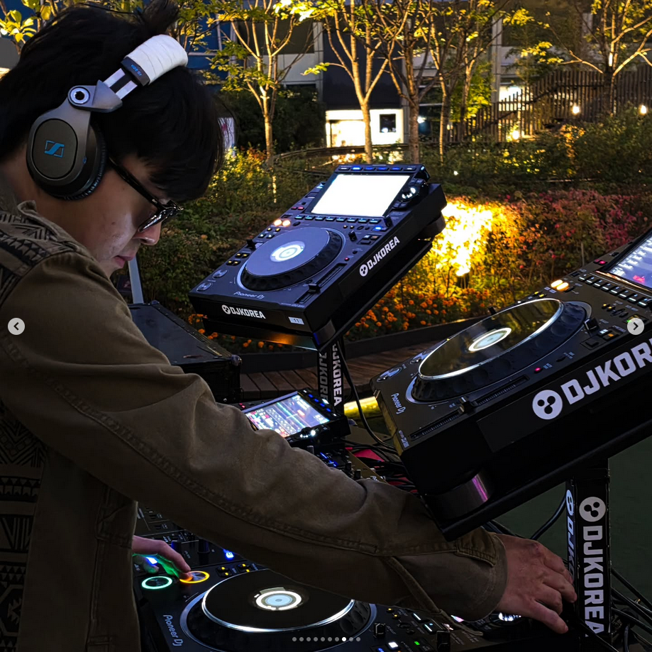 1762862260.1402fIZOAgXMvNDalSim 2025 DKBT 2.png